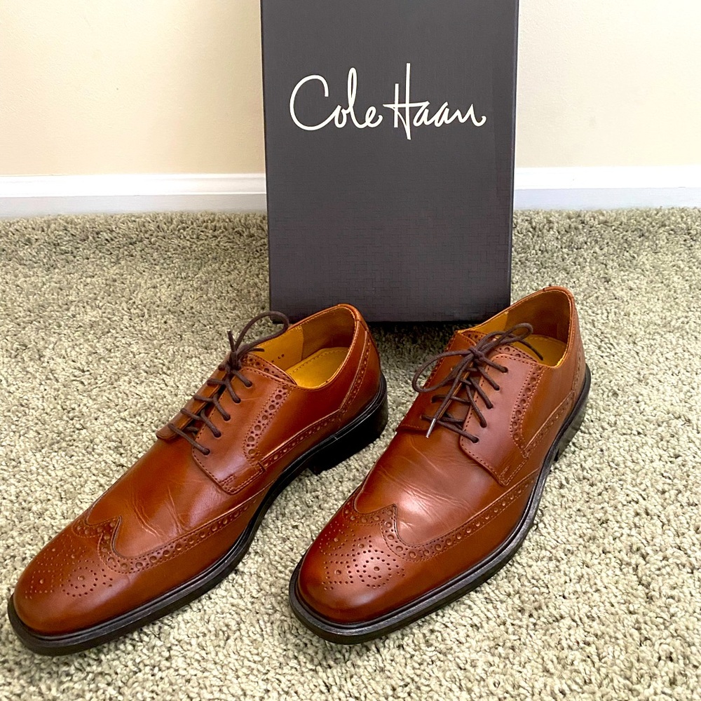 Cole haan tan leather shoes